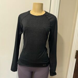 Under Armour Long sleeve workout top small
